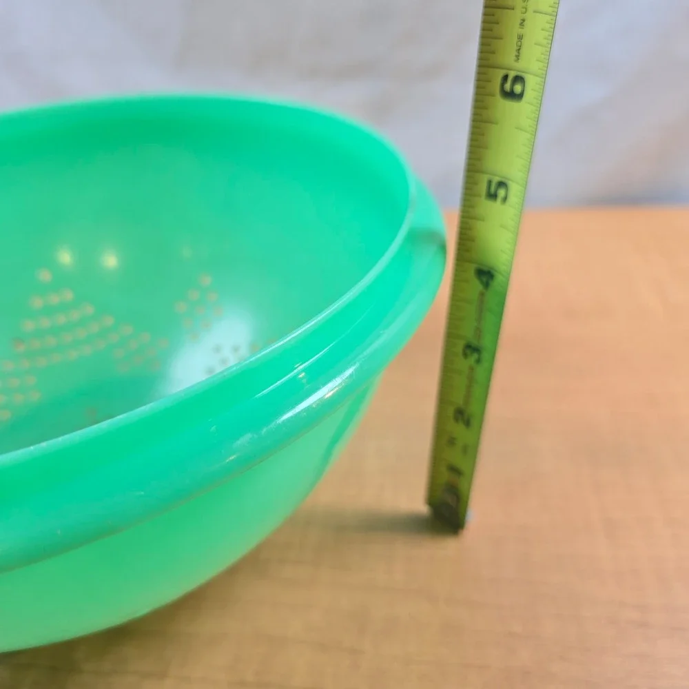 Tupperware 339 Jadite Green Footed 9